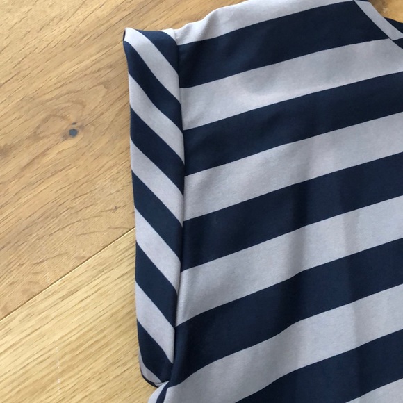 BCBG Shirt - Picture 3 of 4